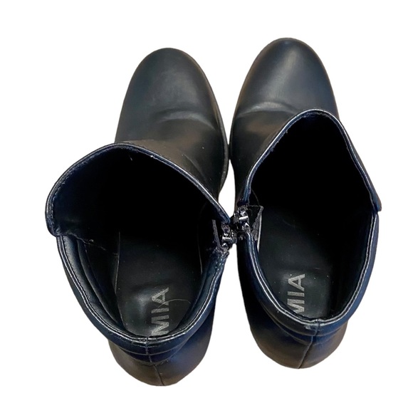 MIA BLACK LEATHER ANKLE BOOTIES CONE HEEL CHUNKY HEEL BOOTS BLACK SIDE ZIP 10 - Picture 5 of 15